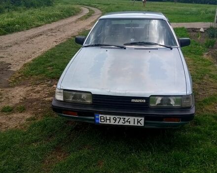 Синий Мазда 626, объемом двигателя 2 л и пробегом 0 тыс. км за 850 $, фото 3 на Automoto.ua