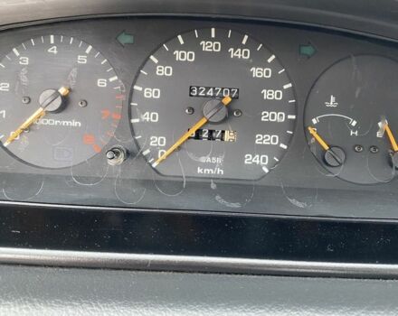 Синий Мазда 626, объемом двигателя 2 л и пробегом 325 тыс. км за 1790 $, фото 10 на Automoto.ua