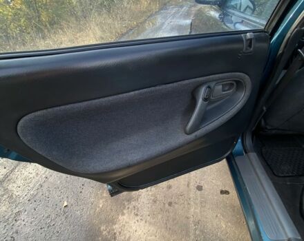 Синий Мазда 626, объемом двигателя 2 л и пробегом 325 тыс. км за 1790 $, фото 13 на Automoto.ua