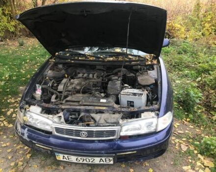 Синій Мазда 626, об'ємом двигуна 1.8 л та пробігом 214 тис. км за 599 $, фото 4 на Automoto.ua