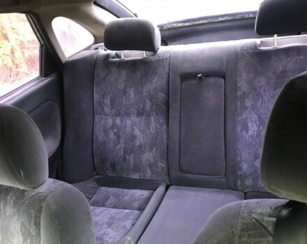 Синій Мазда 626, об'ємом двигуна 1.8 л та пробігом 214 тис. км за 599 $, фото 6 на Automoto.ua