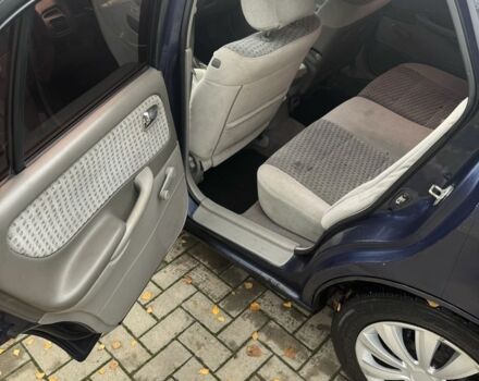 Синий Мазда 626, объемом двигателя 1.8 л и пробегом 346 тыс. км за 1500 $, фото 6 на Automoto.ua