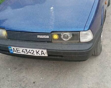 Синий Мазда 626, объемом двигателя 1.59 л и пробегом 100 тыс. км за 800 $, фото 1 на Automoto.ua