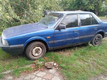 Синій Мазда 626, об'ємом двигуна 2 л та пробігом 200 тис. км за 700 $, фото 1 на Automoto.ua