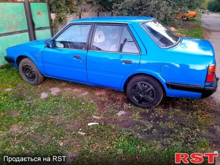 Синий Мазда 626, объемом двигателя 2 л и пробегом 0 тыс. км за 800 $, фото 1 на Automoto.ua