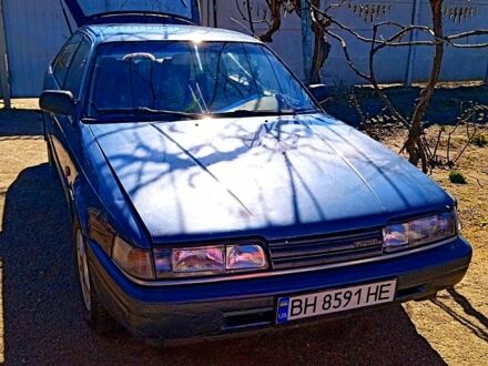 Синий Мазда 626, объемом двигателя 2.2 л и пробегом 0 тыс. км за 1300 $, фото 1 на Automoto.ua