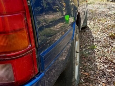 Синий Мазда 626, объемом двигателя 2 л и пробегом 400 тыс. км за 1968 $, фото 1 на Automoto.ua