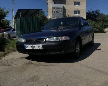 Синій Мазда 626, об'ємом двигуна 1.8 л та пробігом 111 тис. км за 1100 $, фото 1 на Automoto.ua