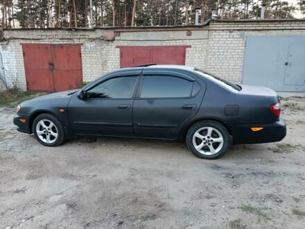 Синий Мазда 626, объемом двигателя 2 л и пробегом 355 тыс. км за 3000 $, фото 1 на Automoto.ua