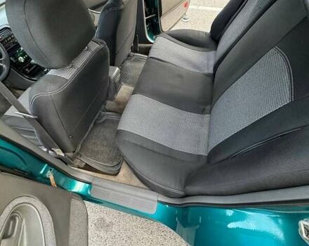 Зеленый Мазда 626, объемом двигателя 1.8 л и пробегом 482 тыс. км за 2000 $, фото 8 на Automoto.ua