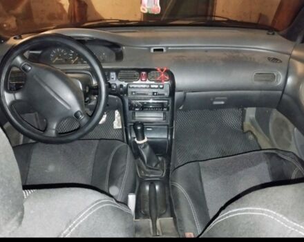 Зелений Мазда 626, об'ємом двигуна 2 л та пробігом 1 тис. км за 2341 $, фото 9 на Automoto.ua