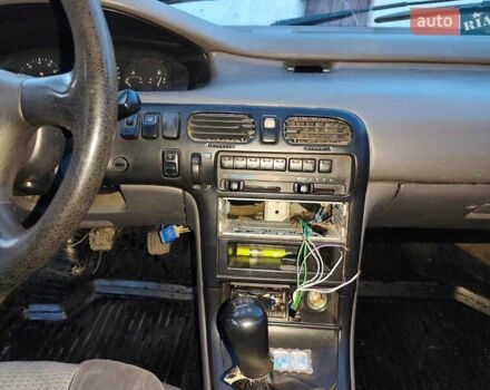 Зелений Мазда 626, об'ємом двигуна 2 л та пробігом 340 тис. км за 1650 $, фото 16 на Automoto.ua