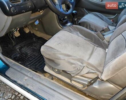 Зелений Мазда 626, об'ємом двигуна 2 л та пробігом 340 тис. км за 1650 $, фото 3 на Automoto.ua