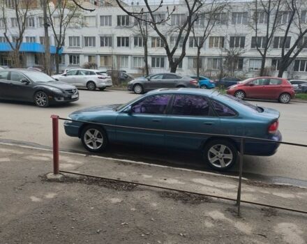 Зеленый Мазда 626, объемом двигателя 0 л и пробегом 400 тыс. км за 1000 $, фото 1 на Automoto.ua