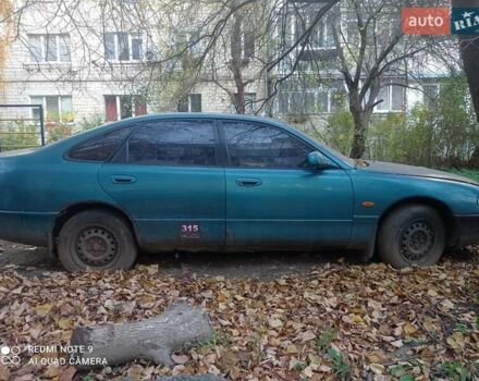 Зеленый Мазда 626, объемом двигателя 1.8 л и пробегом 400 тыс. км за 1200 $, фото 3 на Automoto.ua