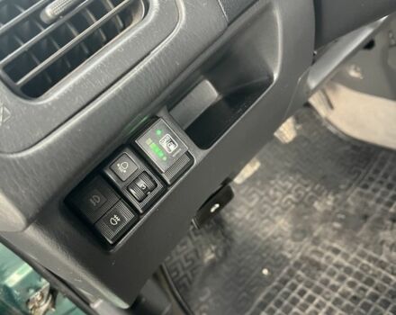 Зеленый Мазда 626, объемом двигателя 2 л и пробегом 3 тыс. км за 2450 $, фото 5 на Automoto.ua