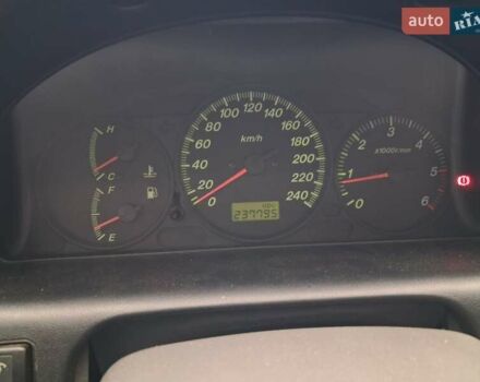 Зелений Мазда 626, об'ємом двигуна 2 л та пробігом 237 тис. км за 3000 $, фото 14 на Automoto.ua