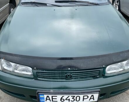 Зелений Мазда 626, об'ємом двигуна 2 л та пробігом 250 тис. км за 800 $, фото 1 на Automoto.ua