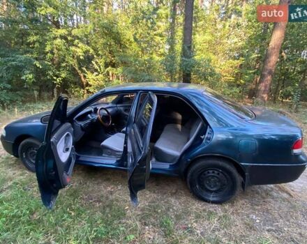 Зеленый Мазда 626, объемом двигателя 2 л и пробегом 340 тыс. км за 1500 $, фото 3 на Automoto.ua