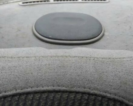 Зеленый Мазда 626, объемом двигателя 2 л и пробегом 345 тыс. км за 800 $, фото 3 на Automoto.ua