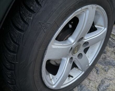 Зеленый Мазда 626, объемом двигателя 2 л и пробегом 265 тыс. км за 2250 $, фото 8 на Automoto.ua