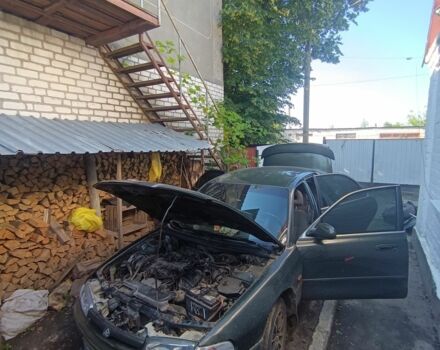 Зеленый Мазда 626, объемом двигателя 2 л и пробегом 365 тыс. км за 500 $, фото 2 на Automoto.ua