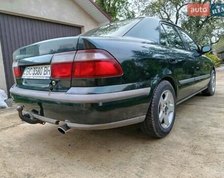 Зеленый Мазда 626, объемом двигателя 2 л и пробегом 270 тыс. км за 1800 $, фото 3 на Automoto.ua