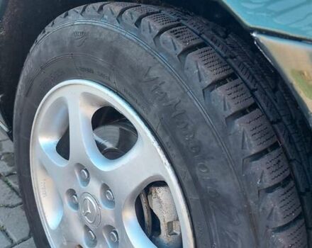 Зеленый Мазда 626, объемом двигателя 2 л и пробегом 378 тыс. км за 2600 $, фото 15 на Automoto.ua