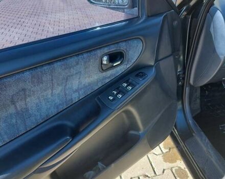 Зеленый Мазда 626, объемом двигателя 2 л и пробегом 378 тыс. км за 2600 $, фото 9 на Automoto.ua