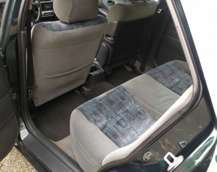 Зеленый Мазда 626, объемом двигателя 2 л и пробегом 250 тыс. км за 3600 $, фото 2 на Automoto.ua