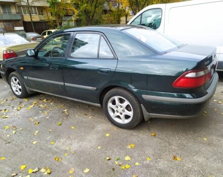 Зеленый Мазда 626, объемом двигателя 2 л и пробегом 250 тыс. км за 3600 $, фото 3 на Automoto.ua