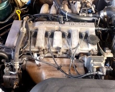 Зеленый Мазда 626, объемом двигателя 1.8 л и пробегом 243 тыс. км за 3400 $, фото 4 на Automoto.ua