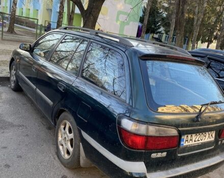 Зеленый Мазда 626, объемом двигателя 2 л и пробегом 380 тыс. км за 1750 $, фото 3 на Automoto.ua