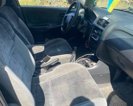 Зеленый Мазда 626, объемом двигателя 2 л и пробегом 400 тыс. км за 2500 $, фото 6 на Automoto.ua