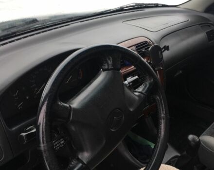 Зеленый Мазда 626, объемом двигателя 2 л и пробегом 320 тыс. км за 2700 $, фото 3 на Automoto.ua