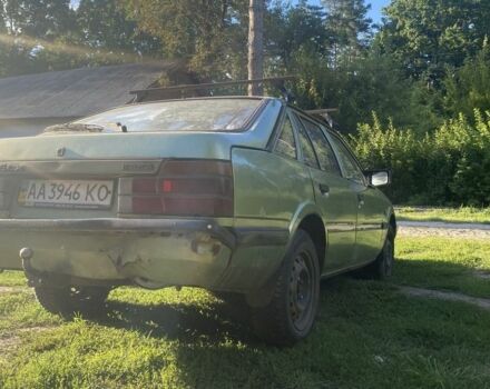Зелений Мазда 626, об'ємом двигуна 0 л та пробігом 350 тис. км за 700 $, фото 3 на Automoto.ua