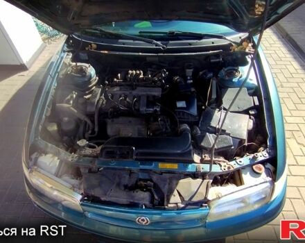 Зелений Мазда 626, об'ємом двигуна 2 л та пробігом 600 тис. км за 1600 $, фото 3 на Automoto.ua