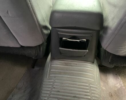 Зелений Мазда 626, об'ємом двигуна 1.8 л та пробігом 320 тис. км за 1300 $, фото 6 на Automoto.ua