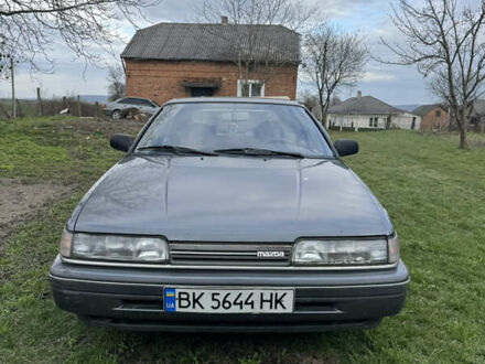 Мазда 626 1990 в Бродах на Automoto.ua Зеленый Мазда 626, объемом двигателя 1.8 л и пробегом 300 тыс. км за 1200 $, фото 1 на Automoto.ua