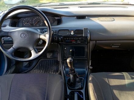 Зелений Мазда 626, об'ємом двигуна 1.8 л та пробігом 500 тис. км за 1900 $, фото 1 на Automoto.ua