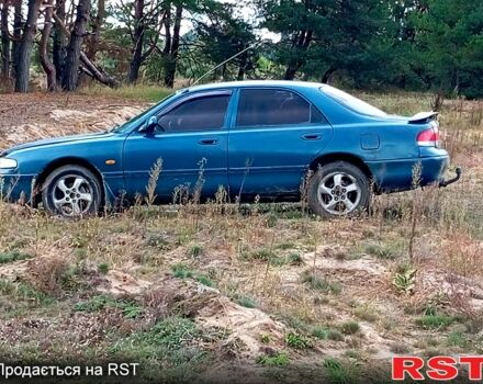 Зеленый Мазда 626, объемом двигателя 2 л и пробегом 0 тыс. км за 1200 $, фото 1 на Automoto.ua