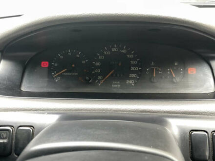 Зеленый Мазда 626, объемом двигателя 1.8 л и пробегом 353 тыс. км за 2000 $, фото 1 на Automoto.ua