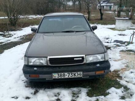 Мазда 929 1990 у Києві на Automoto.ua Коричневий Мазда 929, об'ємом двигуна 2.2 л та пробігом 381 тис. км за 1100 $, фото 1 на Automoto.ua