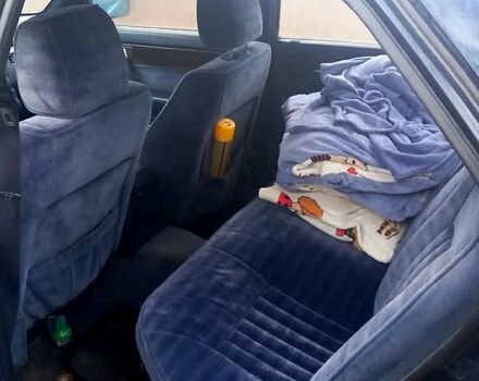 Мазда 929, объемом двигателя 3 л и пробегом 0 тыс. км за 850 $, фото 4 на Automoto.ua