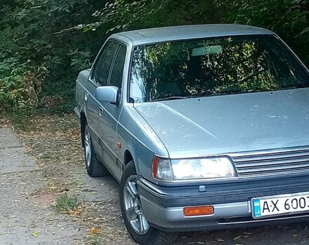 Мазда 929, объемом двигателя 2.2 л и пробегом 292 тыс. км за 1600 $, фото 3 на Automoto.ua