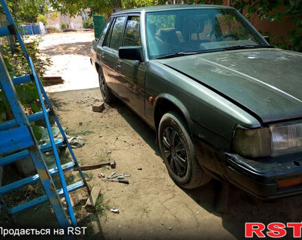 Серый Мазда 929, объемом двигателя 2 л и пробегом 300 тыс. км за 1250 $, фото 1 на Automoto.ua