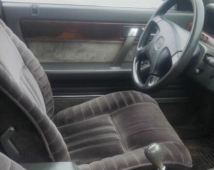 Серый Мазда 929, объемом двигателя 2.2 л и пробегом 340 тыс. км за 950 $, фото 6 на Automoto.ua