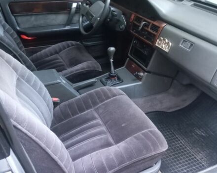 Серый Мазда 929, объемом двигателя 2 л и пробегом 291 тыс. км за 1700 $, фото 4 на Automoto.ua