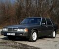 Сірий Мазда 929, об'ємом двигуна 2 л та пробігом 427 тис. км за 1999 $, фото 1 на Automoto.ua