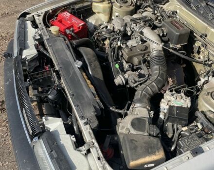 Серый Мазда 929, объемом двигателя 2.2 л и пробегом 283 тыс. км за 834 $, фото 4 на Automoto.ua